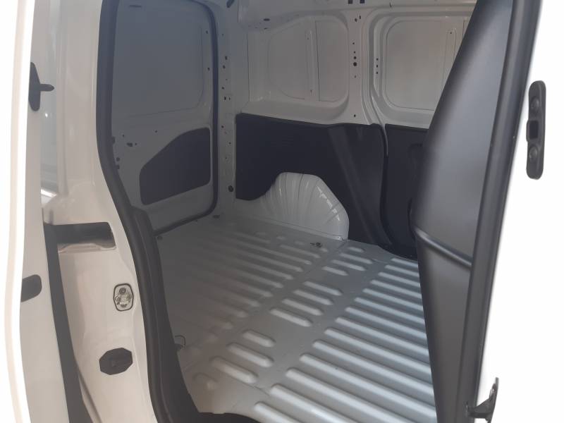 Citroën Berlingo intérieur Rosny sur Seine près de Limay