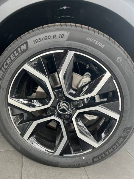 ROUE E-C4 GARAGE CITROEN ROSNY SUR SEINE