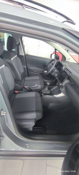 C3 Aircross intérieur près de Limay